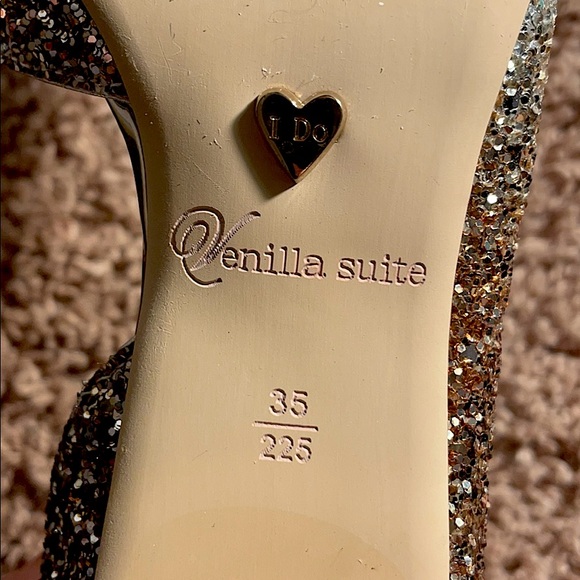 Vanilla Suite | Bridal Heels - Picture 7 of 7